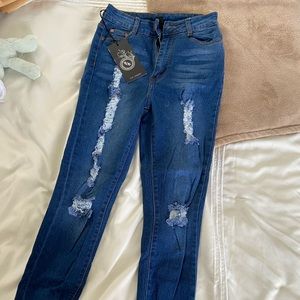 Fashion Nova B.O.B. Jeans